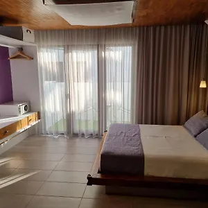 apartamentos-el-arrecife.es-andalucia.com/